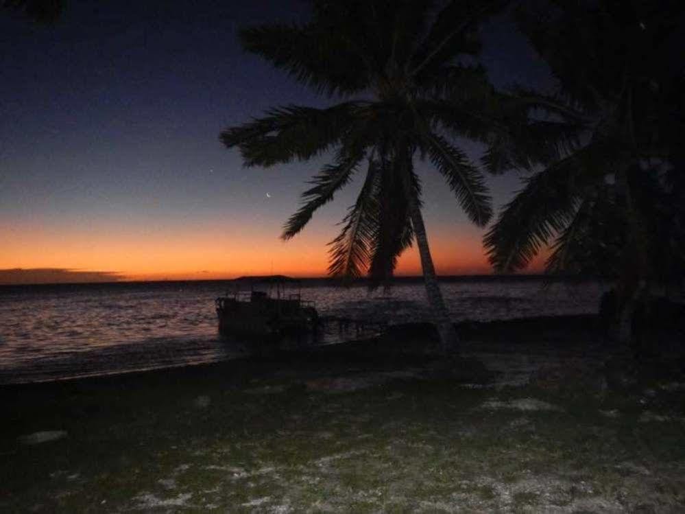 Reef Motel - Aitutaki Arutanga Exterior photo